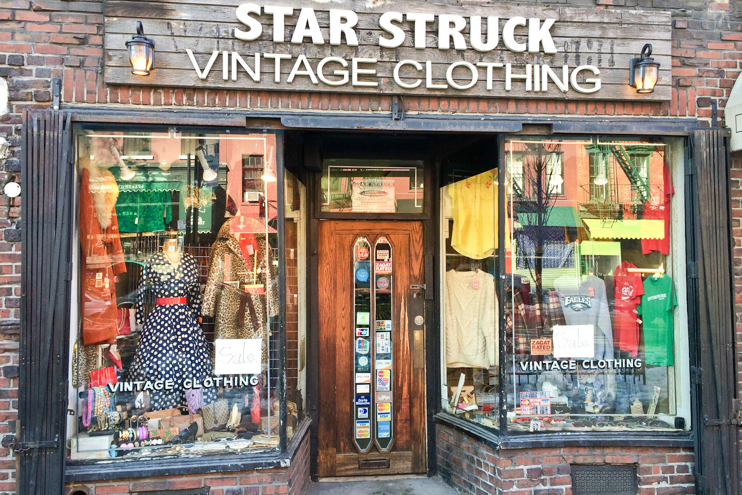 Shopping secrets from New York vintage fashion bloggers Shopping secrets from New York vintage fashion bloggers